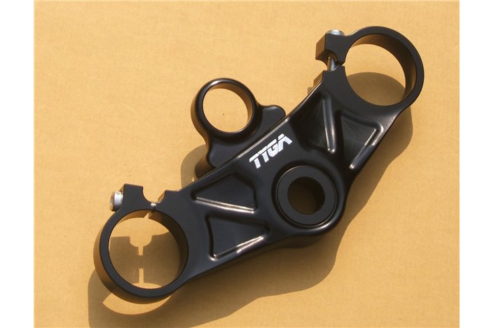 Top triple clamp cnc black Tyga Aprilia RS250