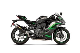 Sistema di Scarico Terminale Akrapovic in carbonio Kawasaki Ninja ZX-25R 2023-2024