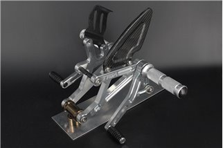 Racing Step Kit CNC Silber Tyga Suzuki RGV250 VJ22