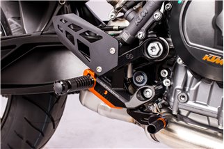 Kit pedane regolabili Vcr38Gt2, Nero Arancio Gilles Tooling Ktm 790 Duke 2018 -