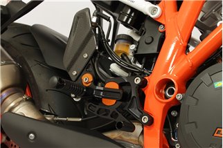 Kit pedane regolabili Vcr38Gt Nero Gilles Tooling Ktm 1290 Super Duke R A2 B2 2014 - 2016