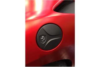 Carbon fuel tank cap Capristo Ferrari 488 from 2018 - F8