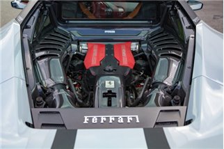 Capristo Ferrari 488 Carbon-Motorraum-Seitenabdeckungen