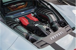 Capristo Ferrari 488 carbon engine compartment side covers