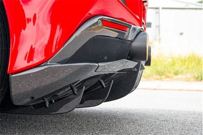 Capristo Ferrari F8 carbon rear diffuser